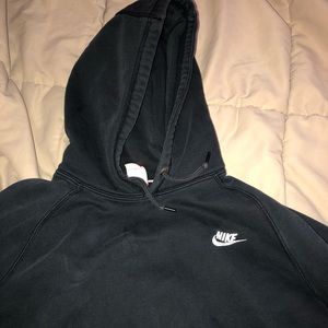 Nike Hoodie men’s size large used.